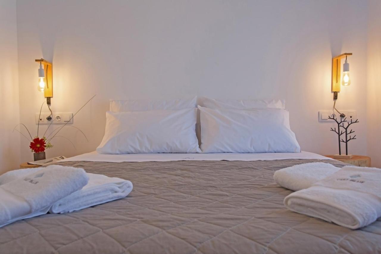 Vastblue Of Paros Aparthotel Ambelas Eksteriør bilde